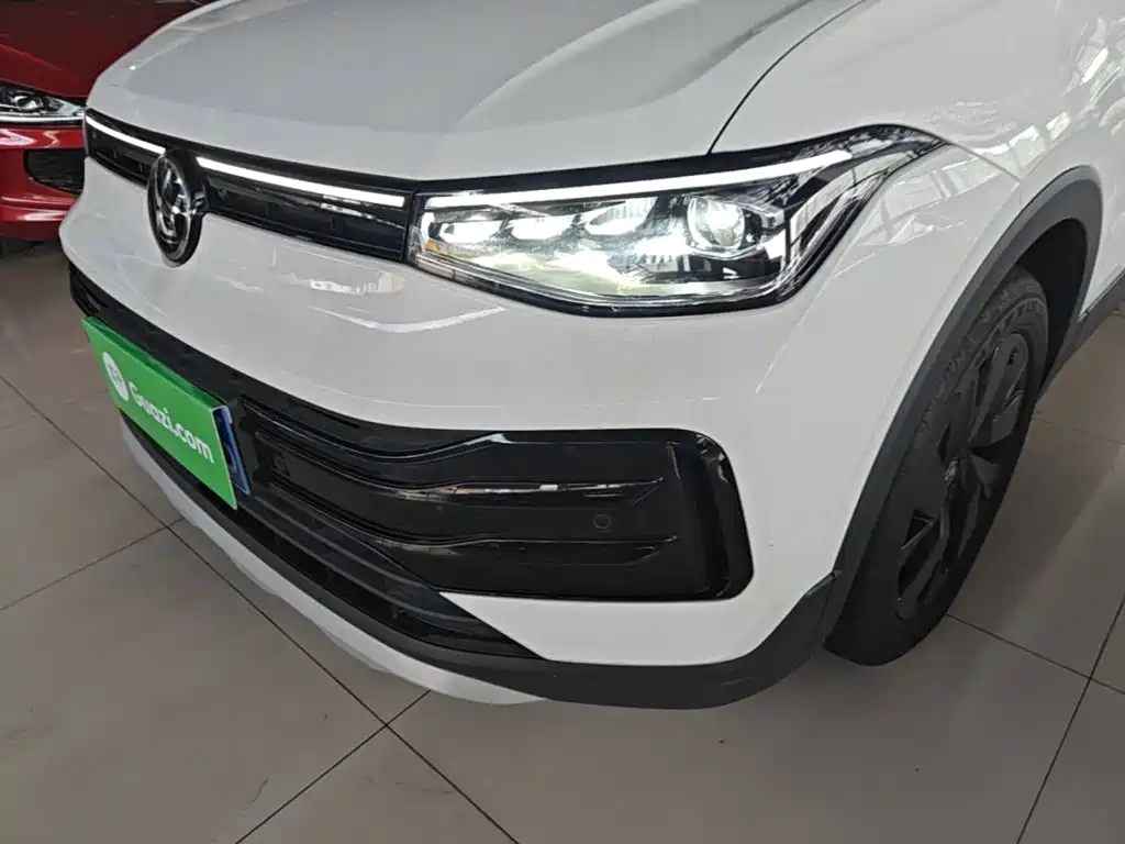Volkswagen Tharu — миниатюра 24
