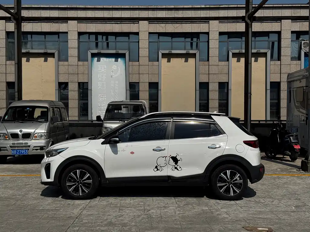 Kia KX1 — миниатюра 3