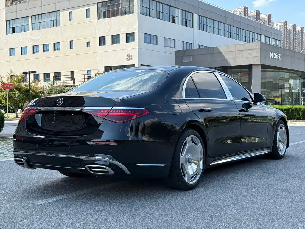 Mercedes-Benz S-Class — миниатюра 14