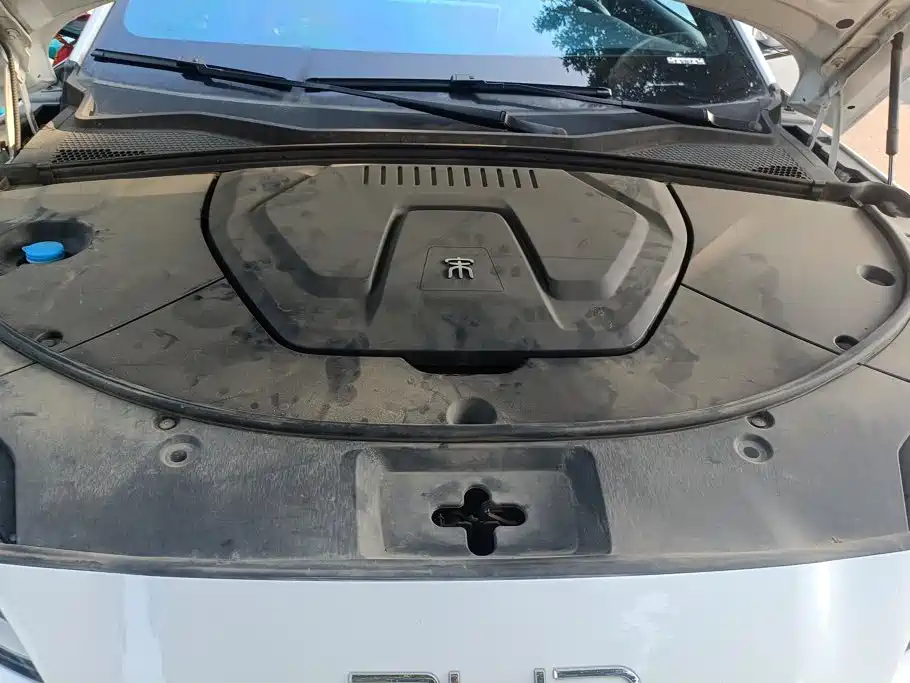 BYD PLUS New Energy — миниатюра 10