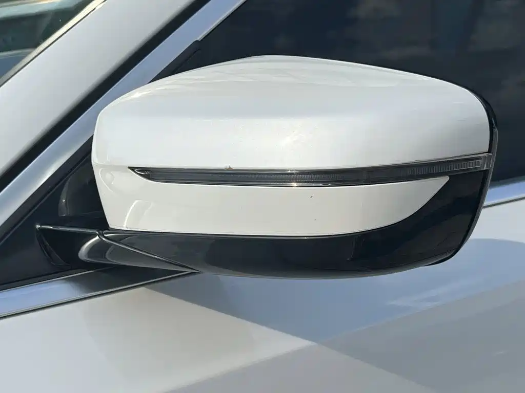 BMW 3 Series — миниатюра 10