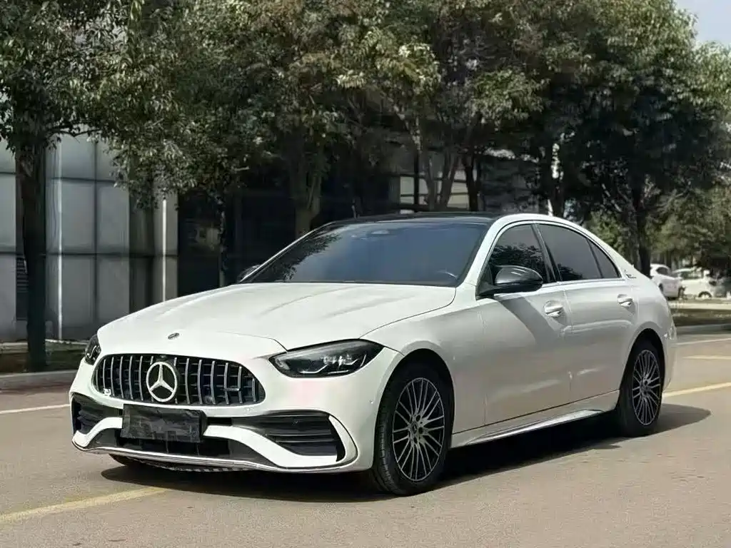 Mercedes-Benz C-Class — миниатюра 3