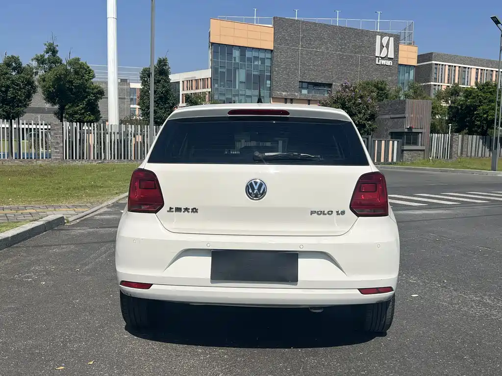 Volkswagen Polo — миниатюра 4