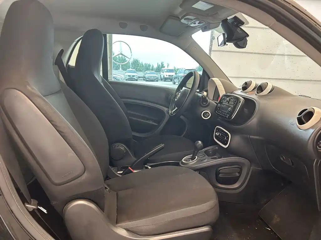 smart Smart Fortwo — миниатюра 13