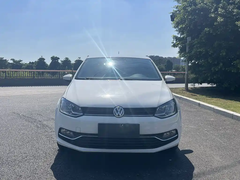 Volkswagen Polo — миниатюра 3