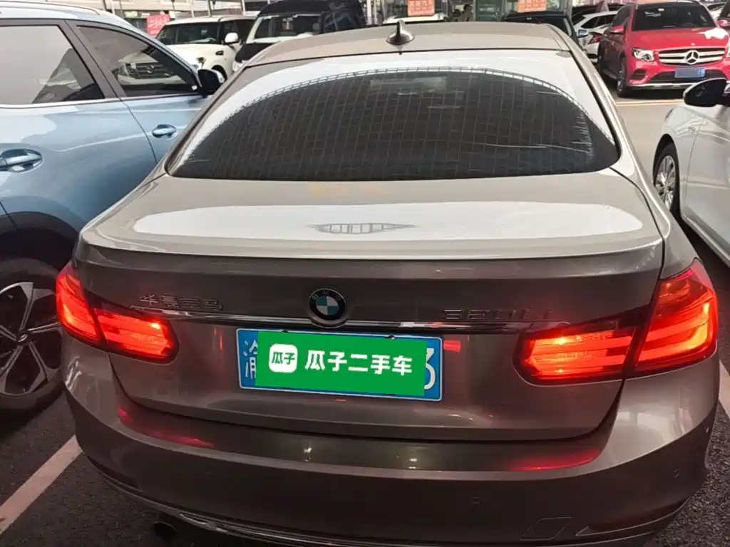 BMW 3 Series — миниатюра 6