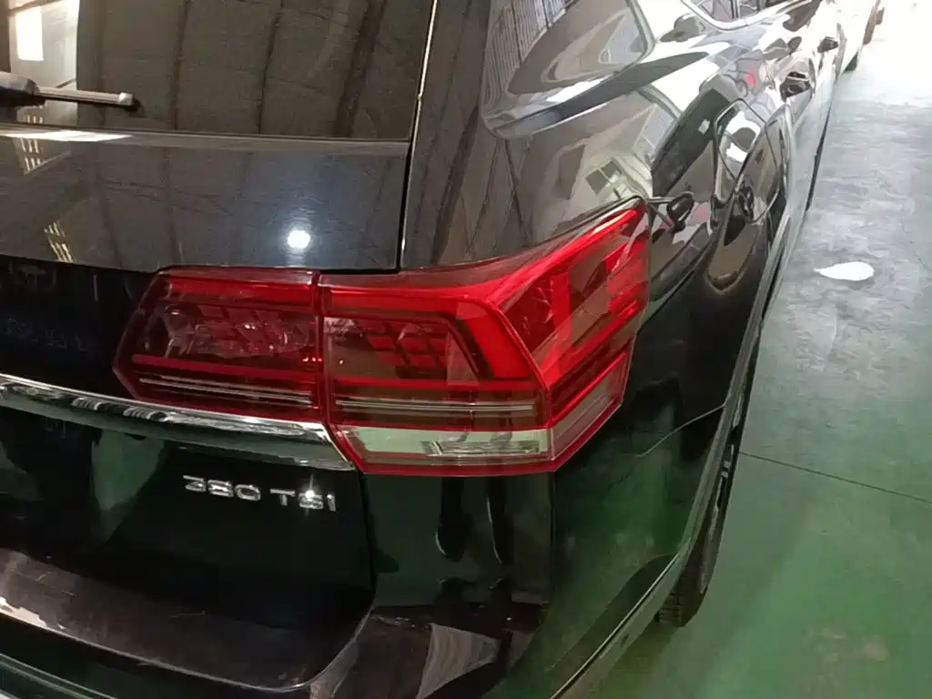 Volkswagen Teramont — миниатюра 8