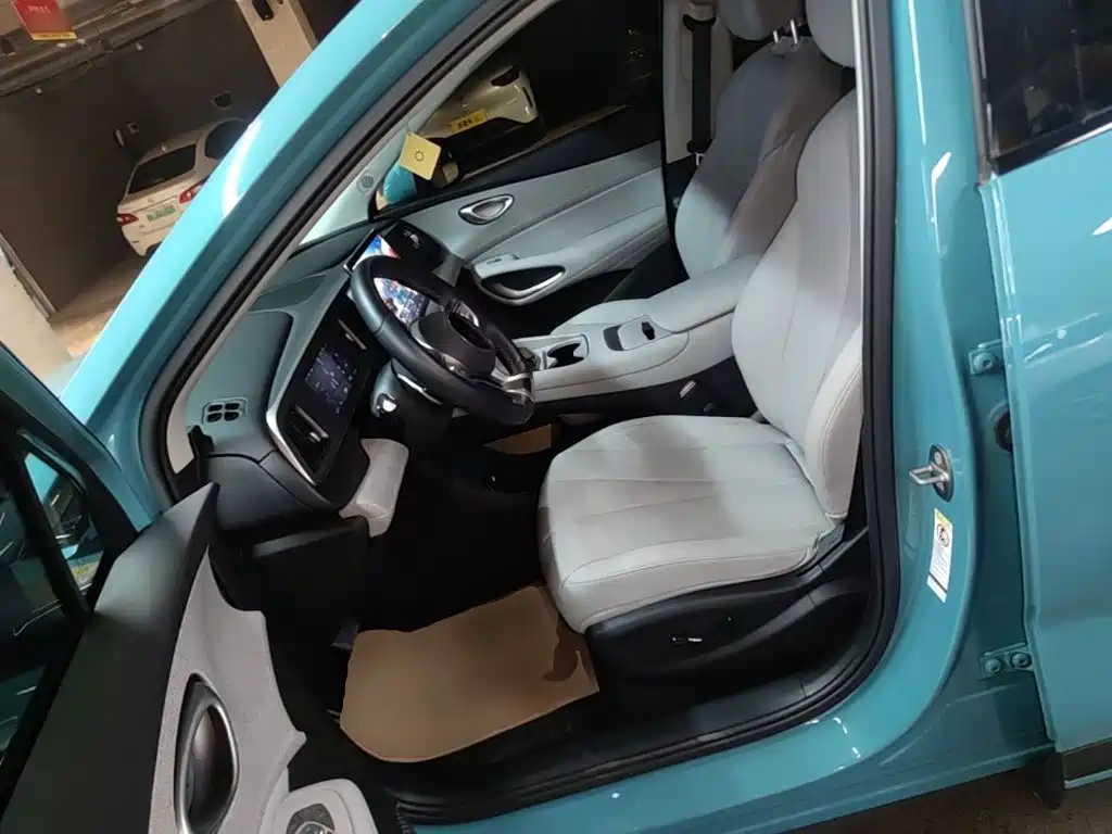 BYD Sealion 05 EV — миниатюра 15