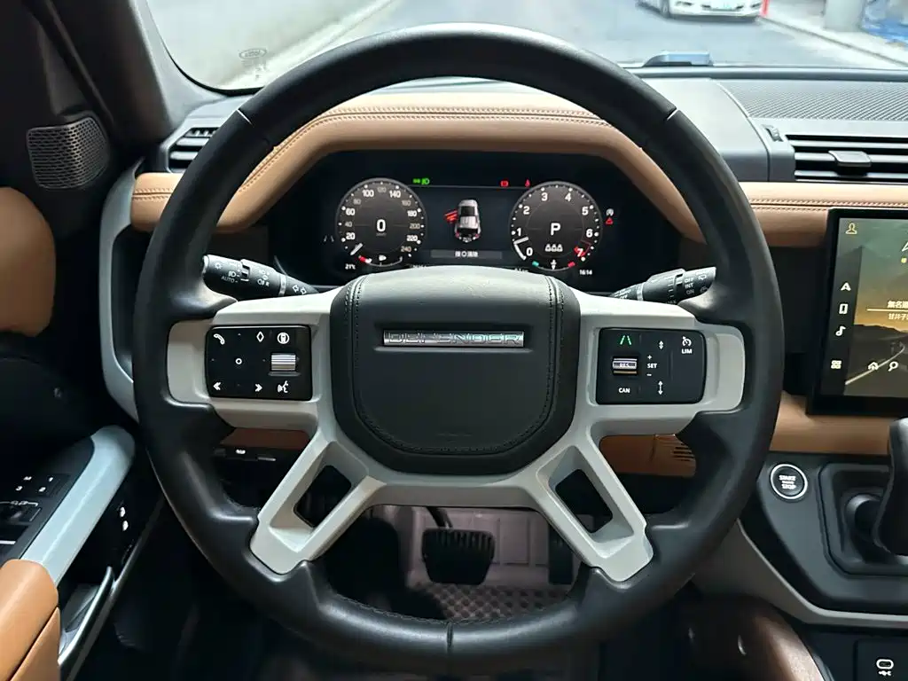 Land Rover Defender — миниатюра 12