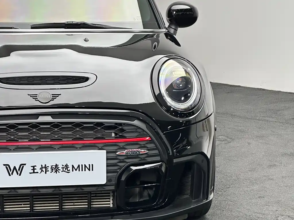 MINI JCW