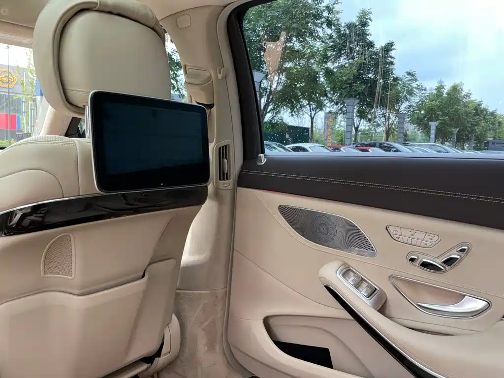 Mercedes-Benz S-Class — миниатюра 14