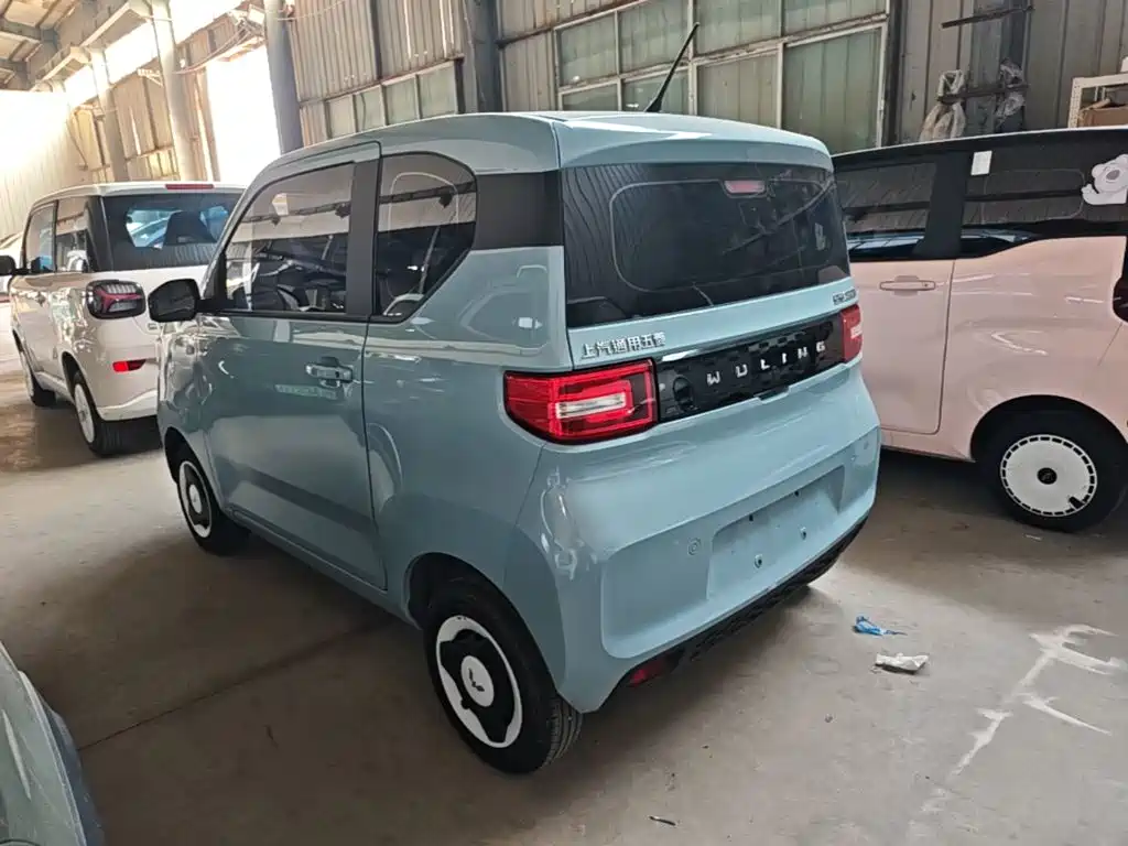 Wuling MINIEV — миниатюра 5