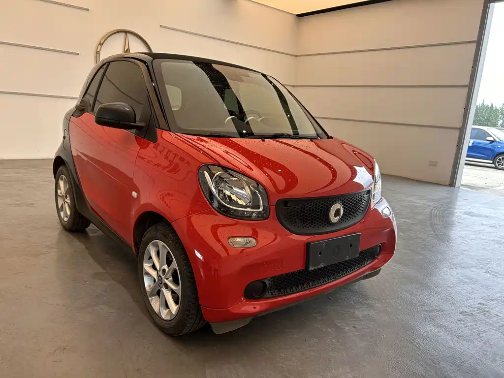 smart Smart Fortwo — миниатюра 4