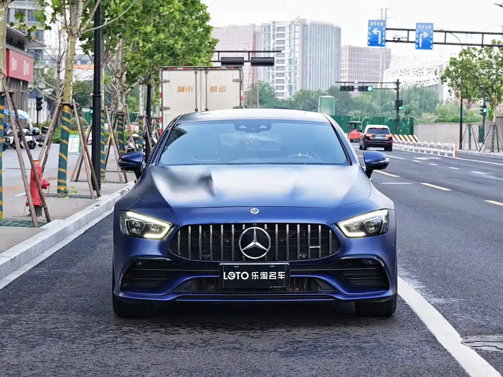 MERCEDES-BENZ AMG GT