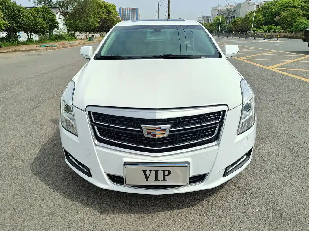 Cadillac XTS — миниатюра 2