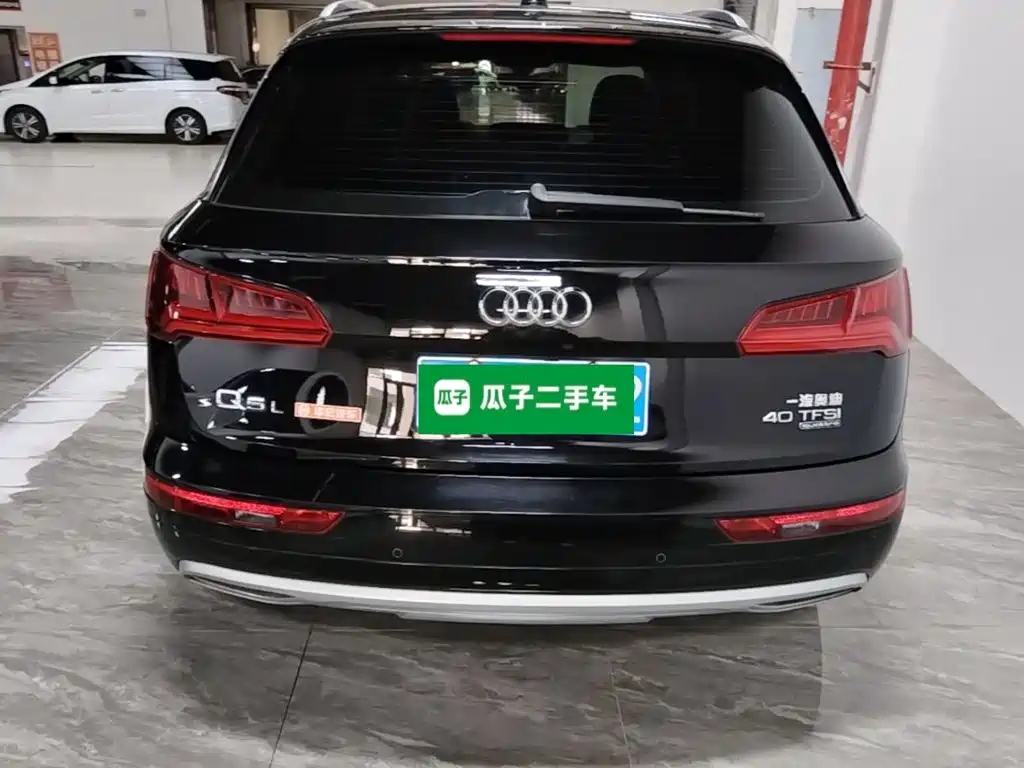 Audi Q5L — миниатюра 6