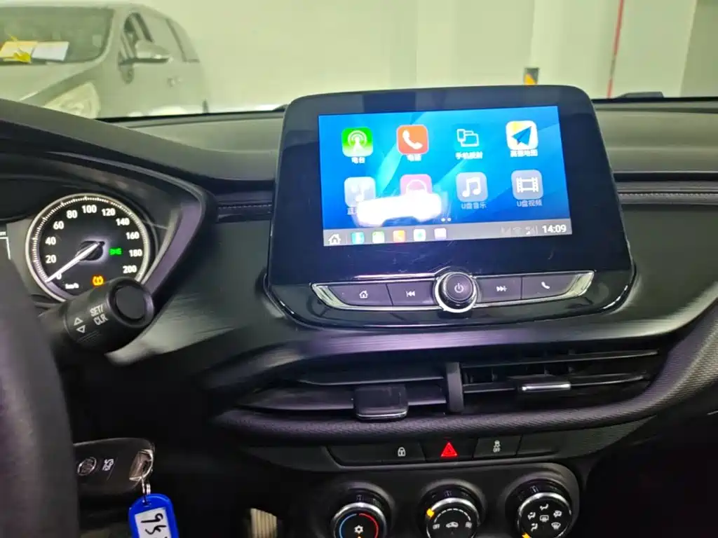Buick Verano — миниатюра 13