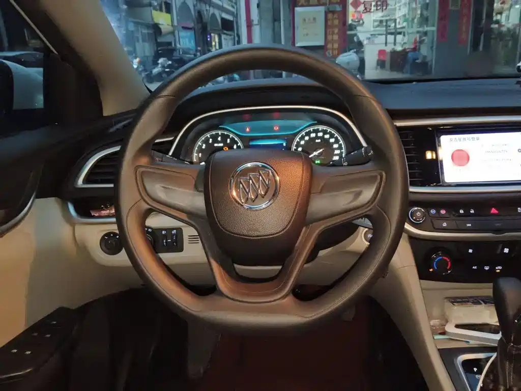 Buick Excelle — миниатюра 11