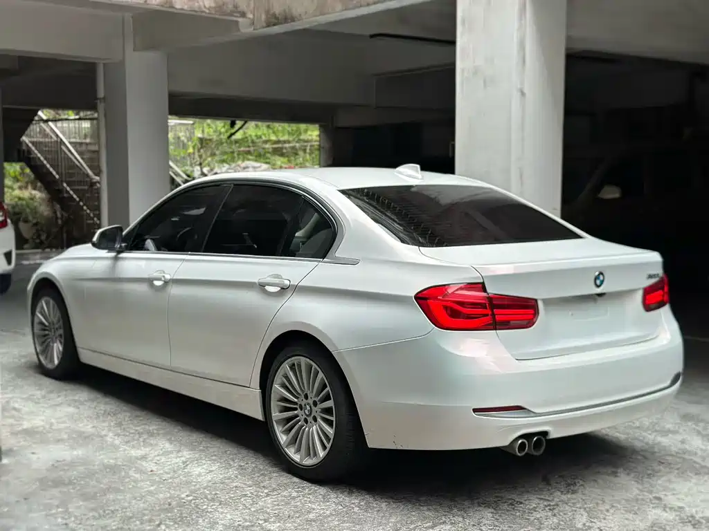 BMW 3 Series — миниатюра 9