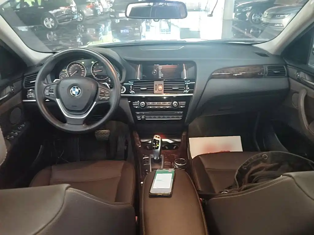 BMW X4 — миниатюра 10