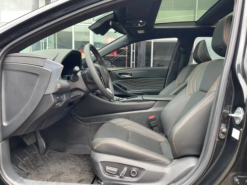 Toyota Avalon — миниатюра 4