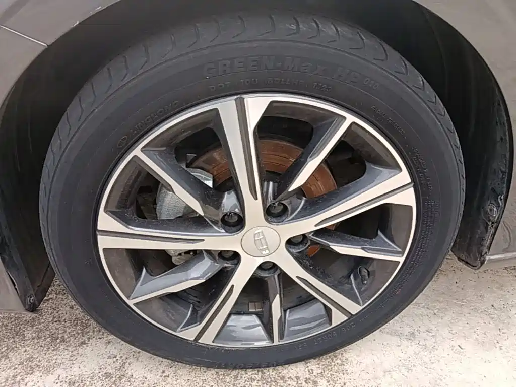 Geely Emgrand — миниатюра 23