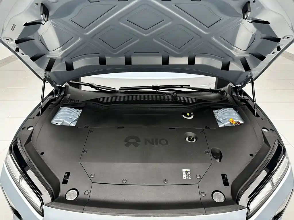 NIO ET5 — миниатюра 17