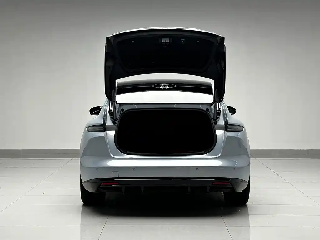 NIO ET5 — миниатюра 15
