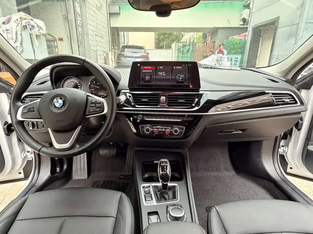 BMW 1 Series — миниатюра 15