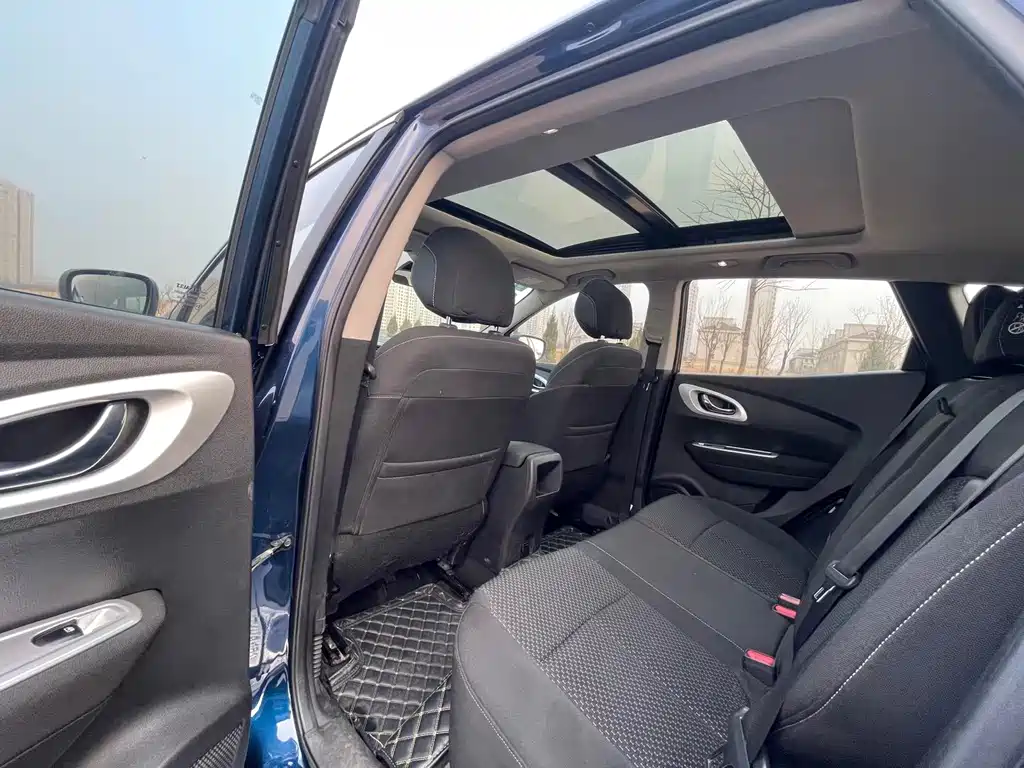 Renault Kadjar — миниатюра 8