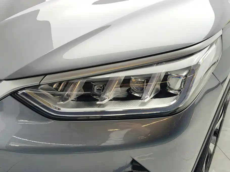 BYD PLUS New Energy — миниатюра 5