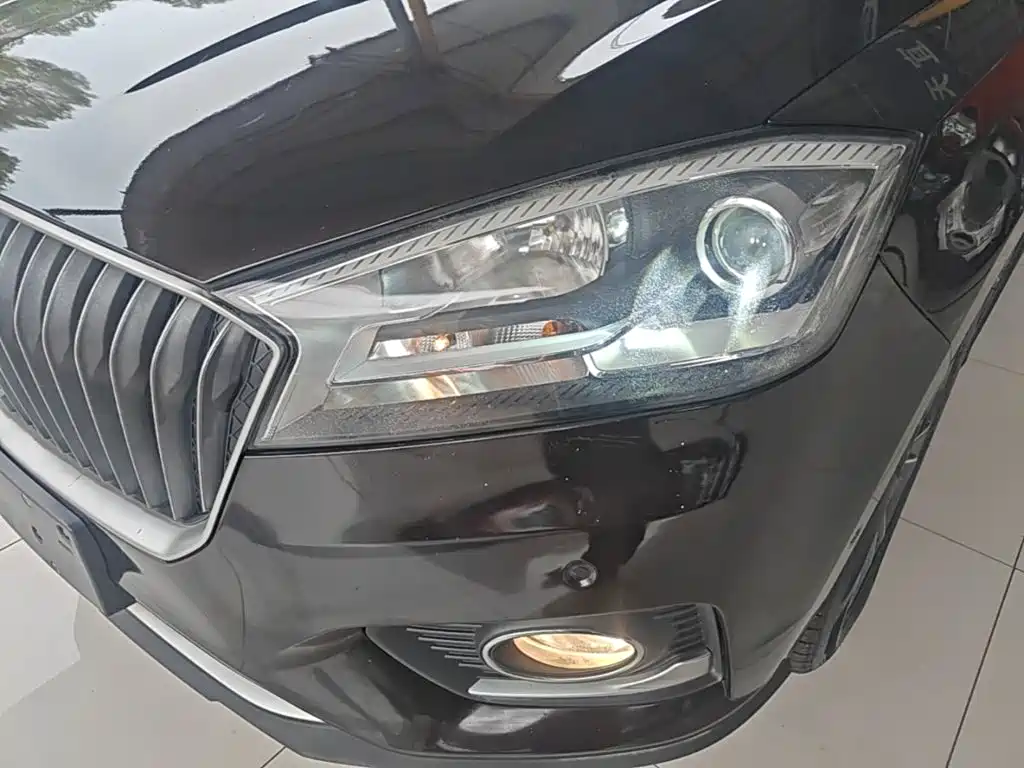 Borgward BX7 — миниатюра 24