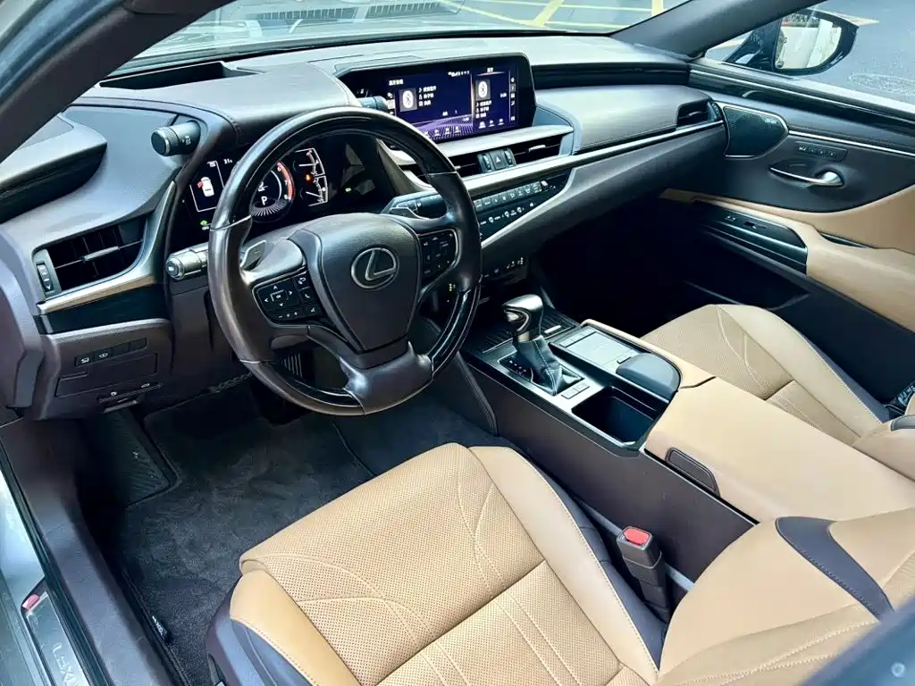 Lexus ES — миниатюра 13