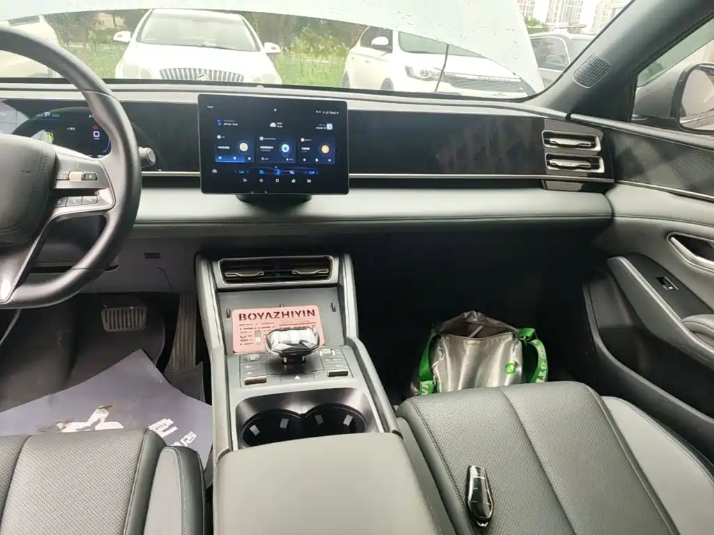 BYD Qin L — миниатюра 13