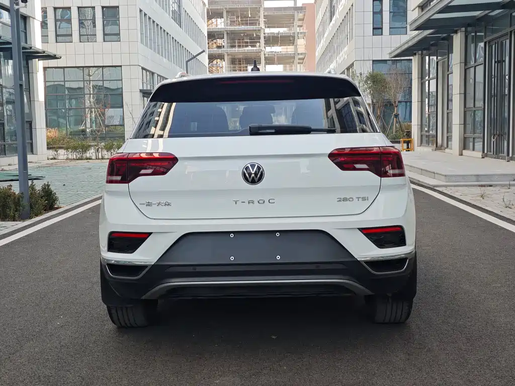 VOLKSWAGEN T ROC EXPLORING SONGS