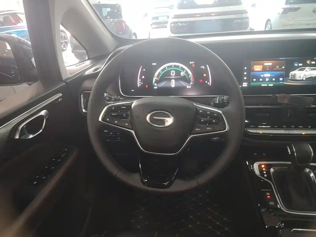 GAC Motor Trumpchi M6 — миниатюра 11