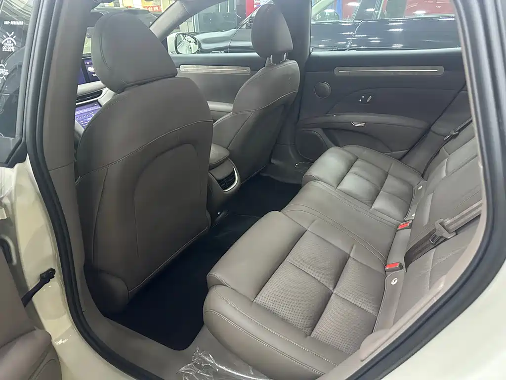 ZHIJI AUTOMOBILE ZHIJI L6