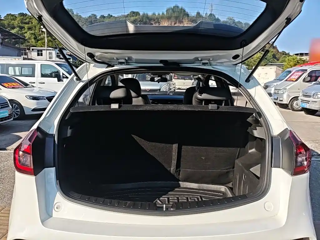 Geely Vision X3 — миниатюра 19