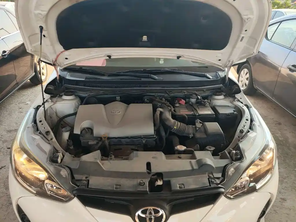 Toyota Yaris L — миниатюра 20