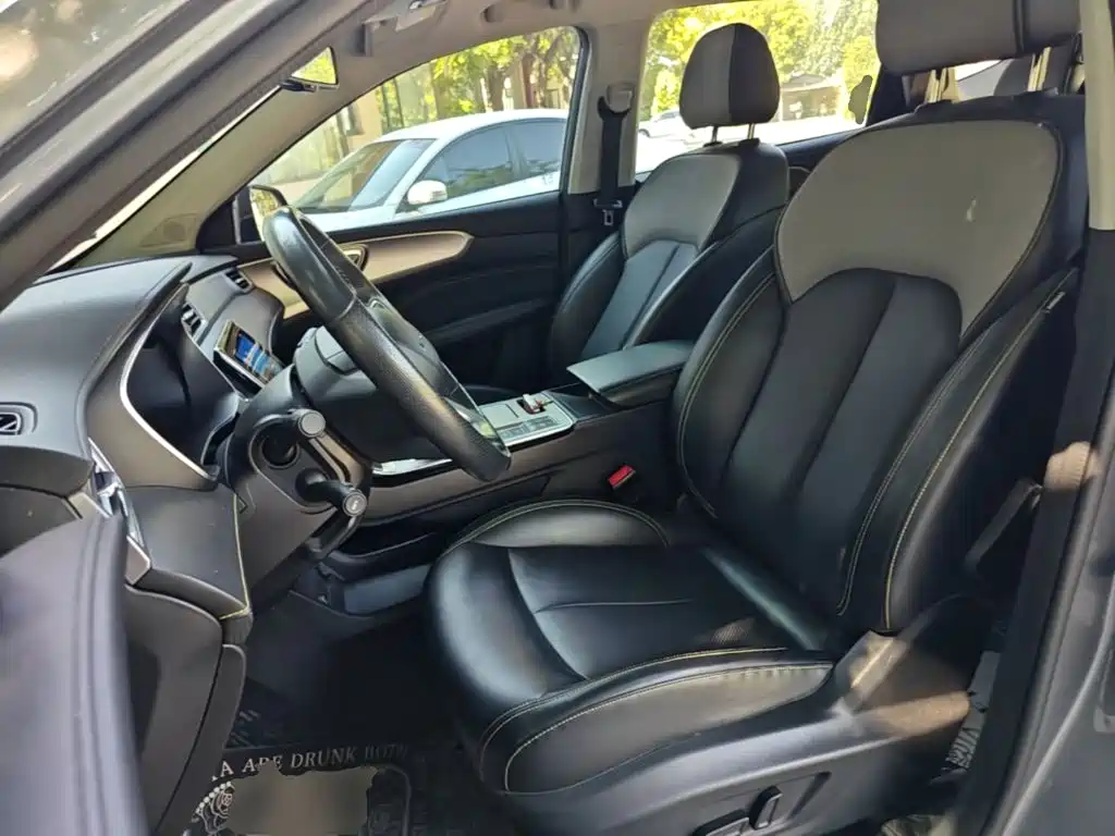 Roewe RX5 — миниатюра 13