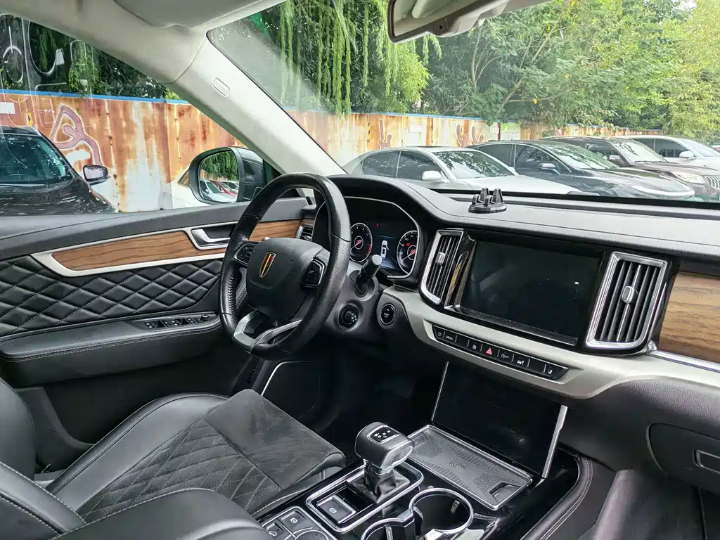 Hongqi Hongqi HS7 — миниатюра 10