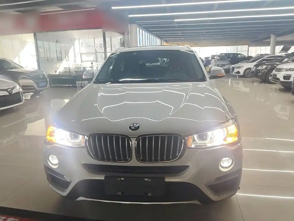 BMW X4 — миниатюра 3