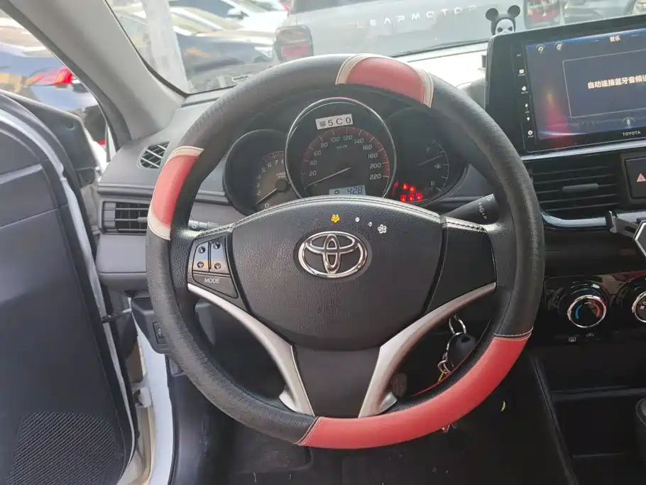 Toyota Vios — миниатюра 15