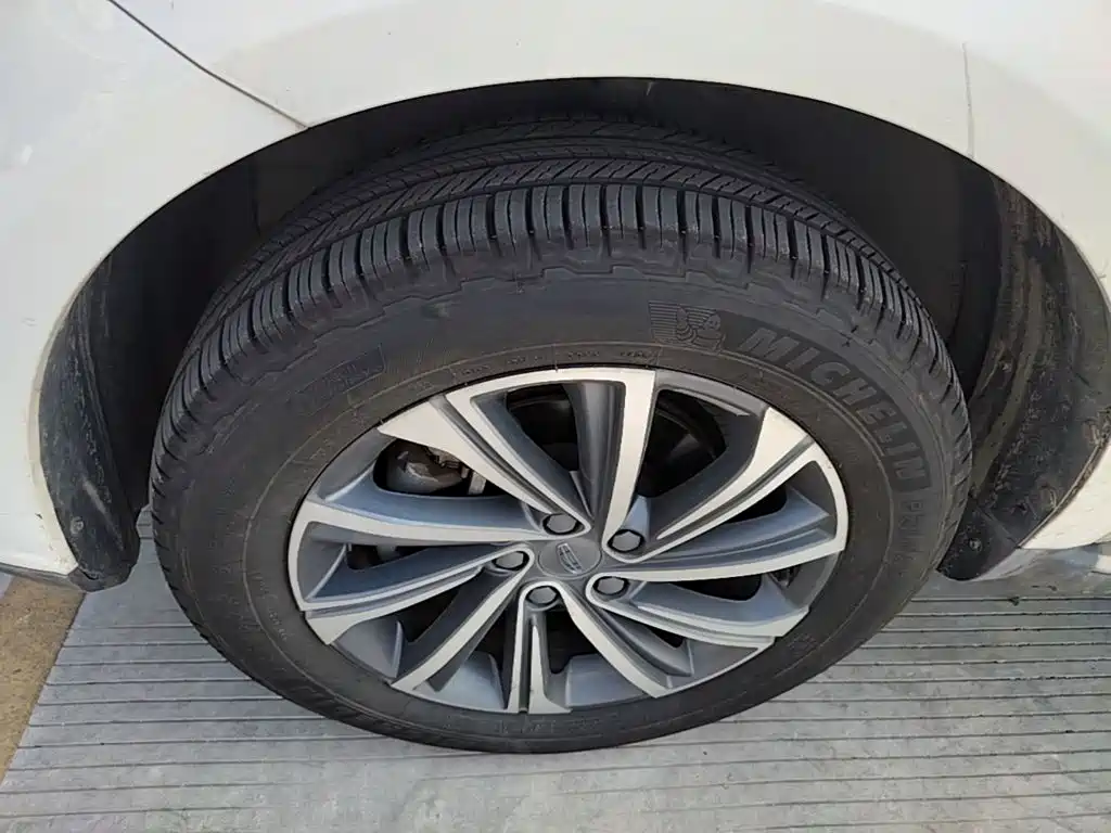 Geely Vision X6 — миниатюра 23