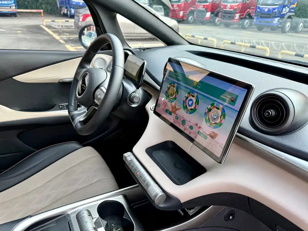 BYD Dolphin — миниатюра 12