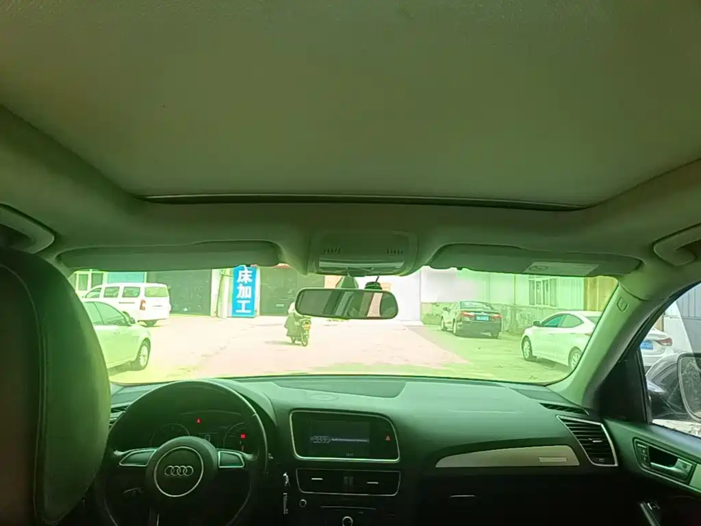 Audi Q5 — миниатюра 14