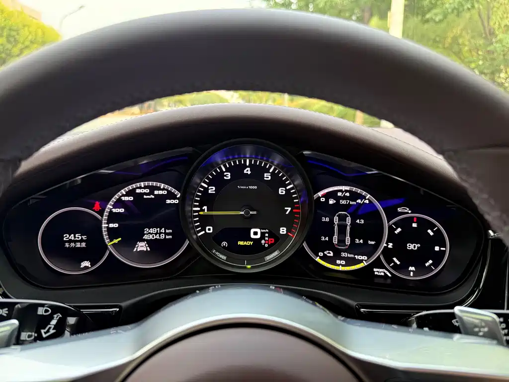 Porsche Panamera Hybrid — миниатюра 32