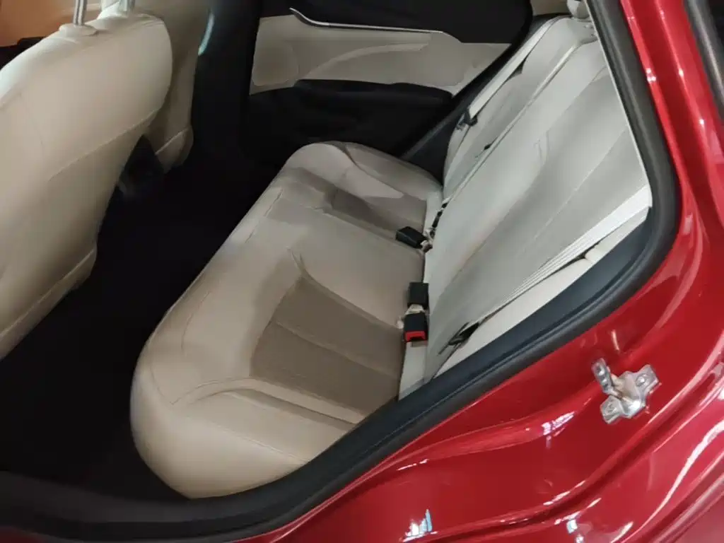 Buick Excelle — миниатюра 17