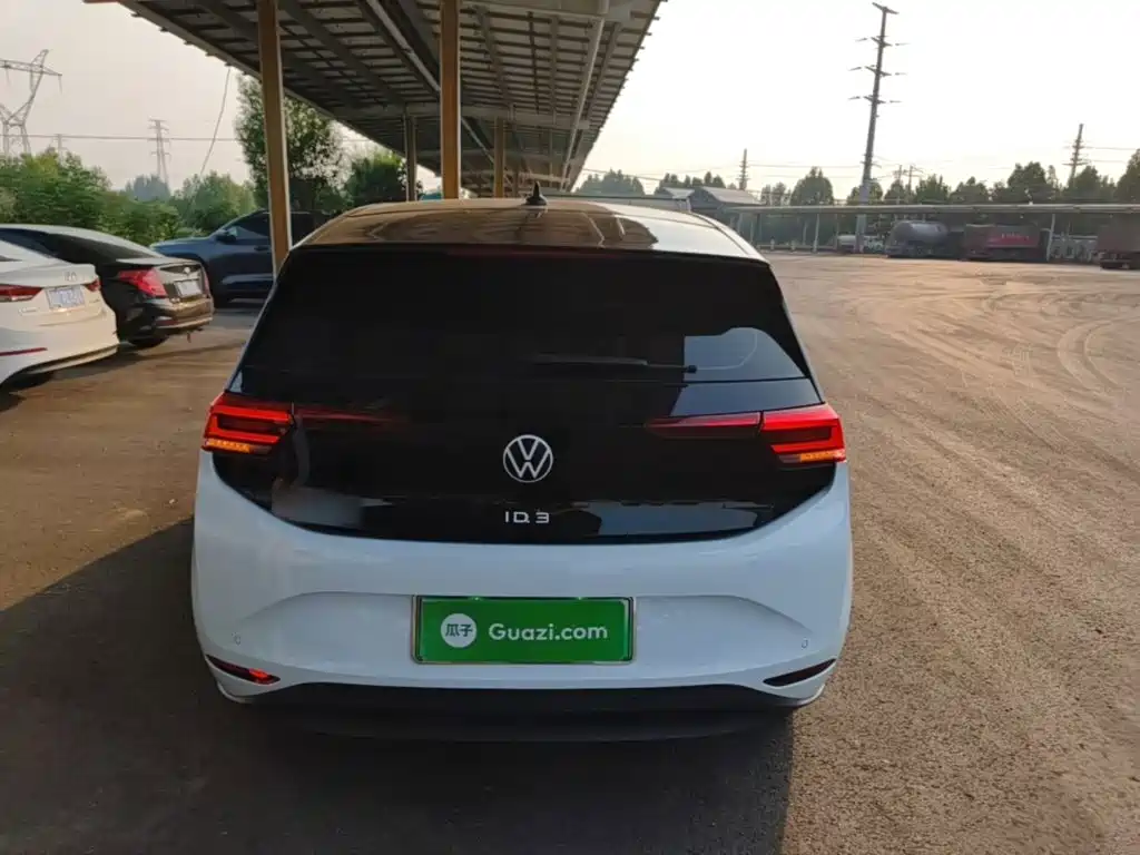 Volkswagen ID.3 — миниатюра 6