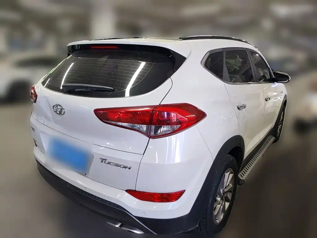 Hyundai Tucson — миниатюра 10